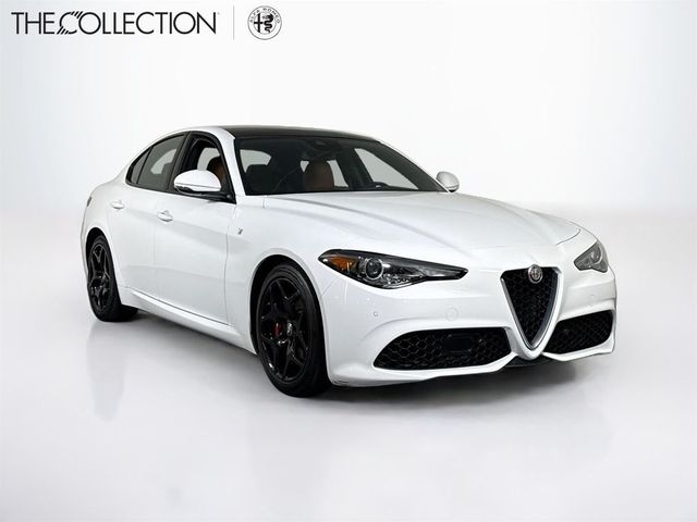 2022 Alfa Romeo Giulia Ti - 23040421 - 6