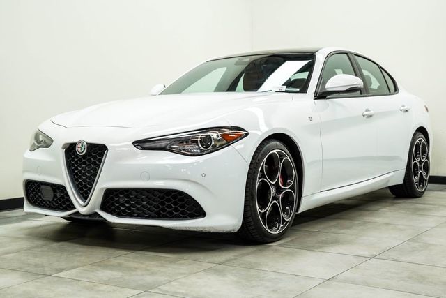 2022 Alfa Romeo Giulia Ti - 23042652 - 6
