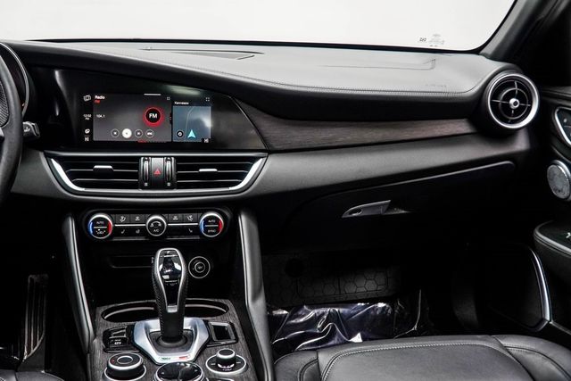 2022 Alfa Romeo Giulia Ti - 22977867 - 15