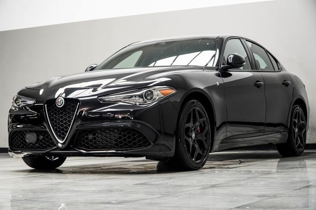 2022 Alfa Romeo Giulia Ti - 22977867 - 7