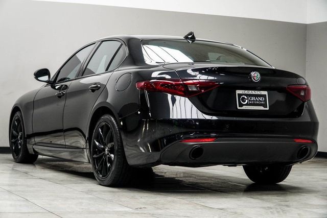2022 Alfa Romeo Giulia Ti - 22985667 - 9