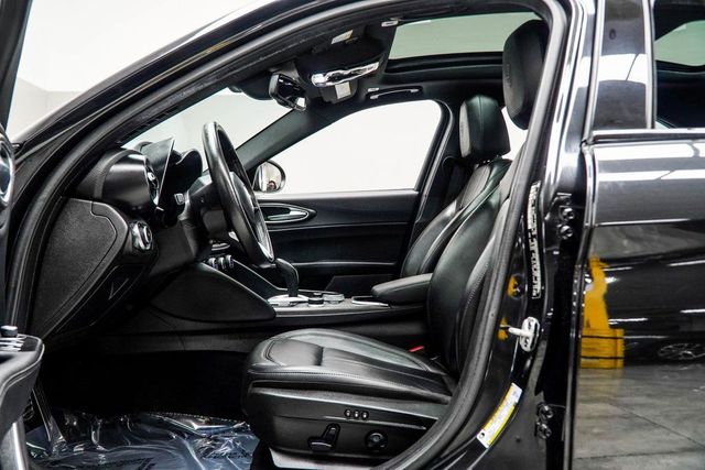 2022 Alfa Romeo Giulia Ti - 22985667 - 32