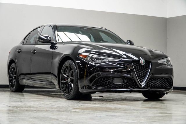 2022 Alfa Romeo Giulia Ti - 22985667 - 3