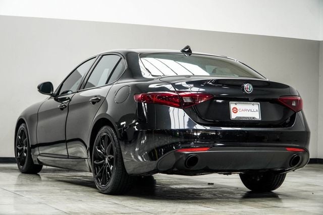 2022 Alfa Romeo Giulia Ti - 22953555 - 9