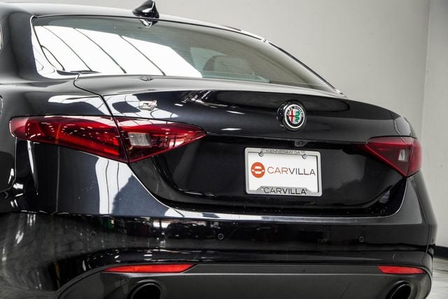 2022 Alfa Romeo Giulia Ti - 22953555 - 12