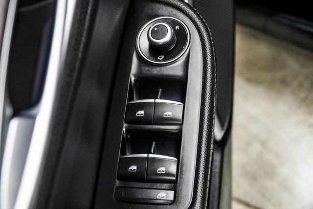 2022 Alfa Romeo Giulia Ti - 22953555 - 30