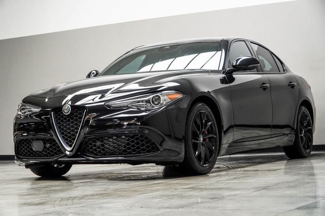2022 Alfa Romeo Giulia Ti - 22953555 - 7