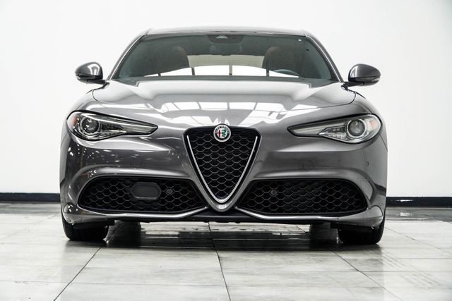 2022 Alfa Romeo Giulia Ti - 23040649 - 9
