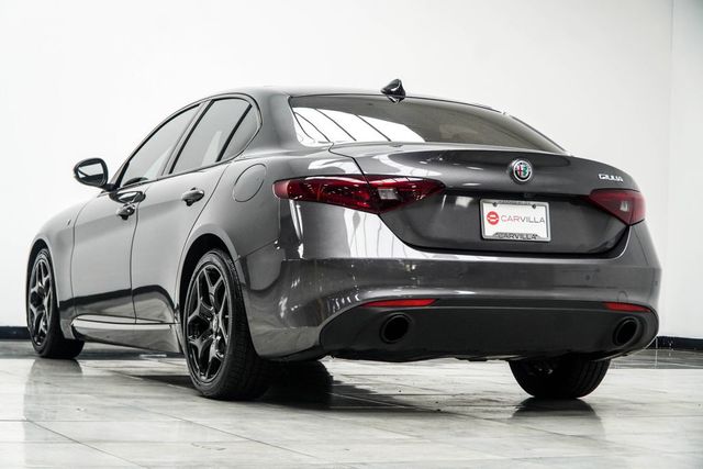 2022 Alfa Romeo Giulia Ti - 23040649 - 12