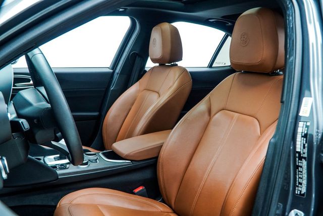 2022 Alfa Romeo Giulia Ti - 23040649 - 39