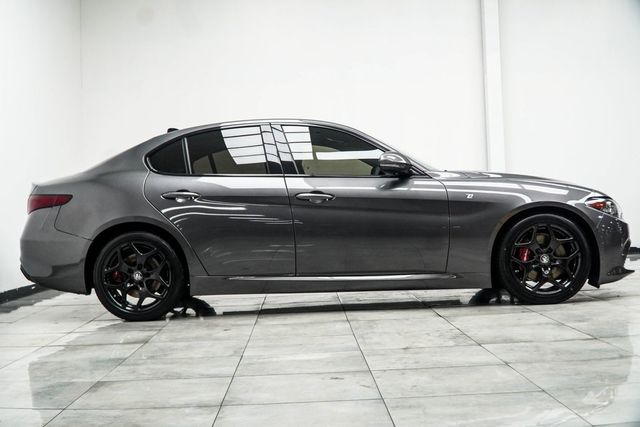 2022 Alfa Romeo Giulia Ti - 23040649 - 6