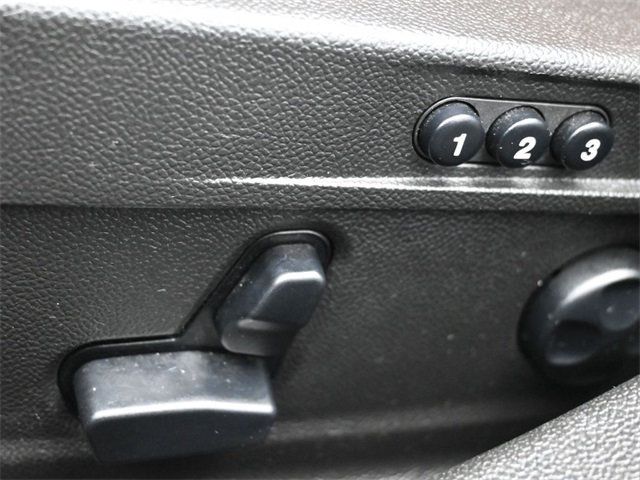 2022 Alfa Romeo Giulia Ti - 22953721 - 11