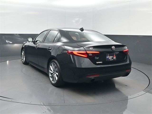 2022 Alfa Romeo Giulia Ti - 22953721 - 2