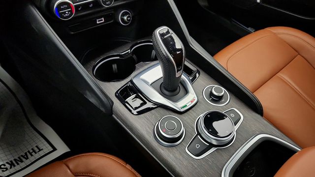 2022 Alfa Romeo Giulia Ti AWD - 22944168 - 15
