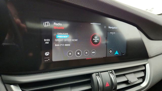 2022 Alfa Romeo Giulia Ti AWD - 22944168 - 17