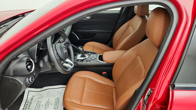 2022 Alfa Romeo Giulia Ti AWD - 22944168 - 19