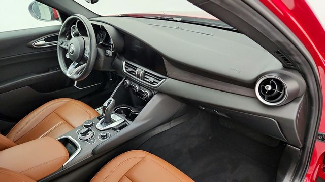 2022 Alfa Romeo Giulia Ti AWD - 22944168 - 24