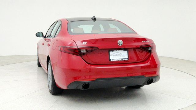 2022 Alfa Romeo Giulia Ti AWD - 22944168 - 5