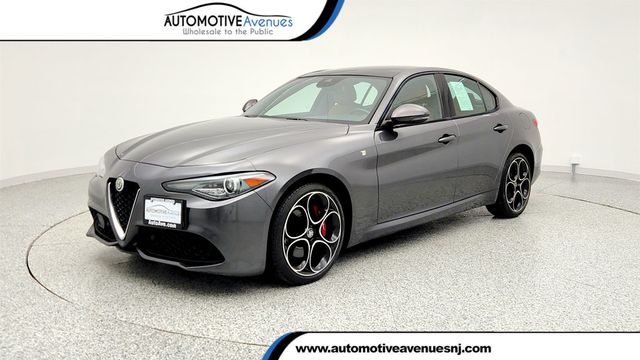 2022 Alfa Romeo Giulia Ti AWD - 22971170 - 0