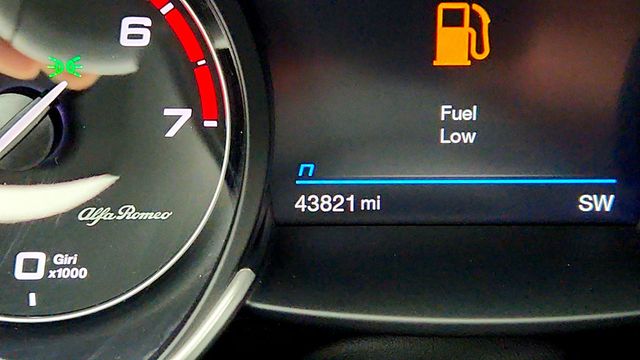 2022 Alfa Romeo Giulia Ti AWD - 22971170 - 15