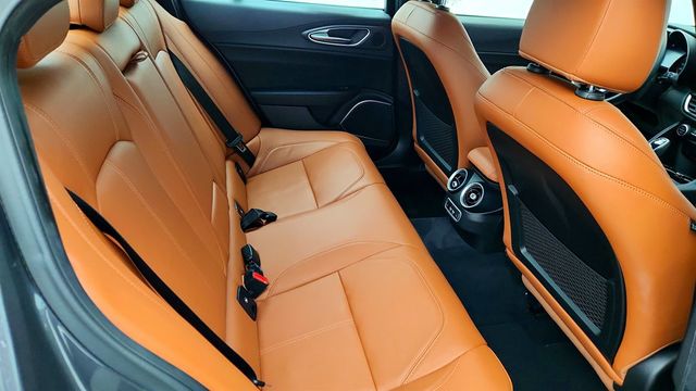 2022 Alfa Romeo Giulia Ti AWD - 22971170 - 23