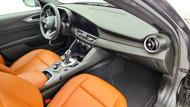 2022 Alfa Romeo Giulia Ti AWD - 22971170 - 25