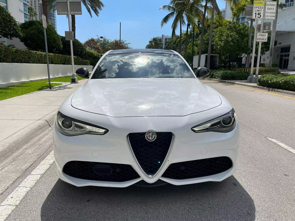 2022 Alfa Romeo Giulia Ti Sedan 4D - 22473227 - 2