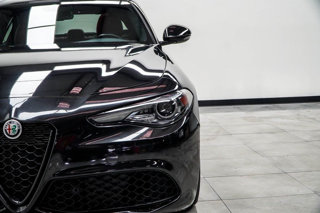 2022 Alfa Romeo Giulia Ti - VELOCE photo 4