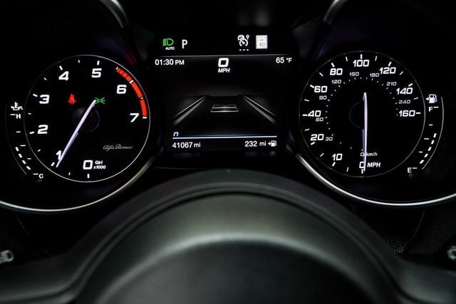 2022 Alfa Romeo Giulia Veloce - 22947978 - 30