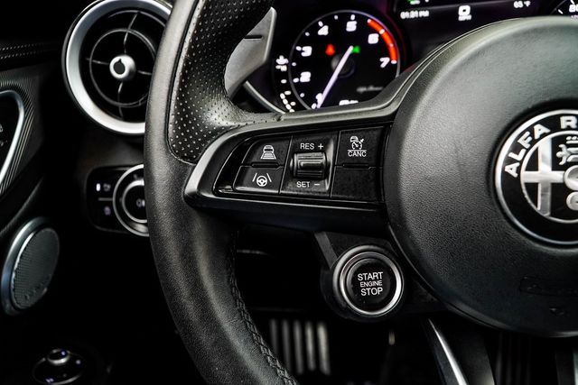 2022 Alfa Romeo Giulia Veloce - 22947978 - 32