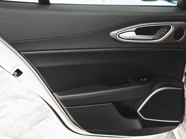 2022 Alfa Romeo Giulia Veloce - 22967684 - 10