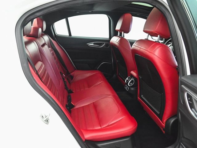 2022 Alfa Romeo Giulia Veloce - 22967684 - 33