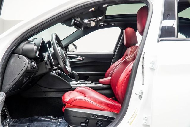 2022 Alfa Romeo Giulia Veloce - 22940054 - 34