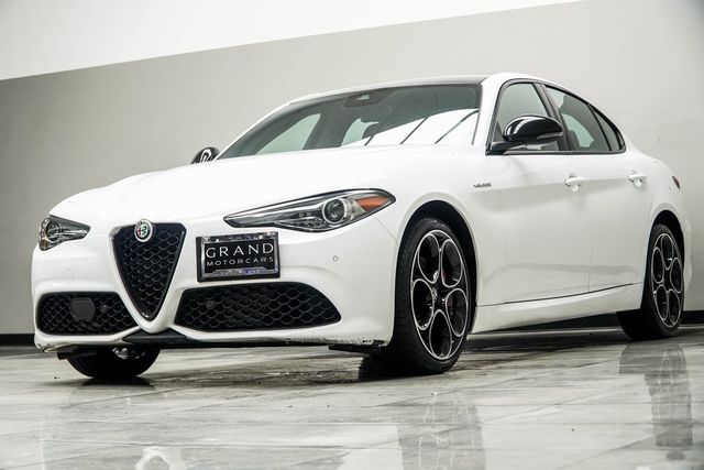 2022 Alfa Romeo Giulia Veloce - 22940054 - 7