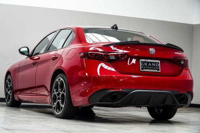 2022 Alfa Romeo Giulia Veloce - 23016408 - 12