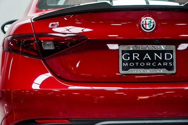 2022 Alfa Romeo Giulia Veloce - 23016408 - 16