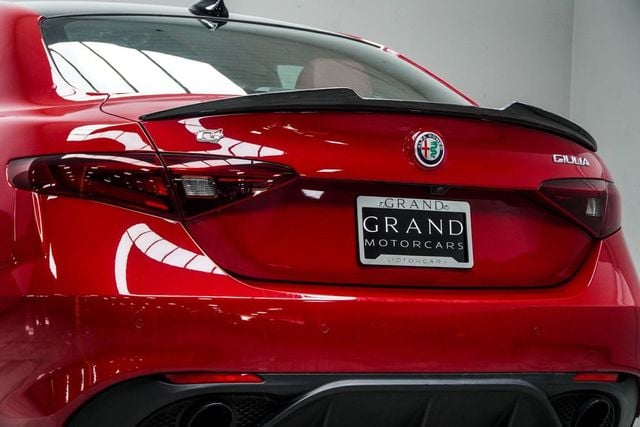 2022 Alfa Romeo Giulia Veloce - 23016408 - 17