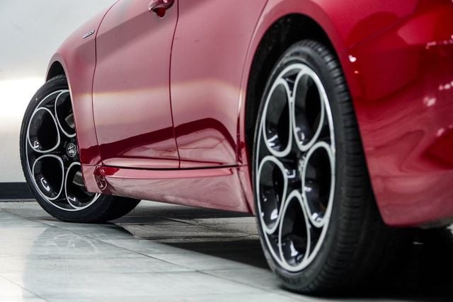 2022 Alfa Romeo Giulia Veloce - 23016408 - 19