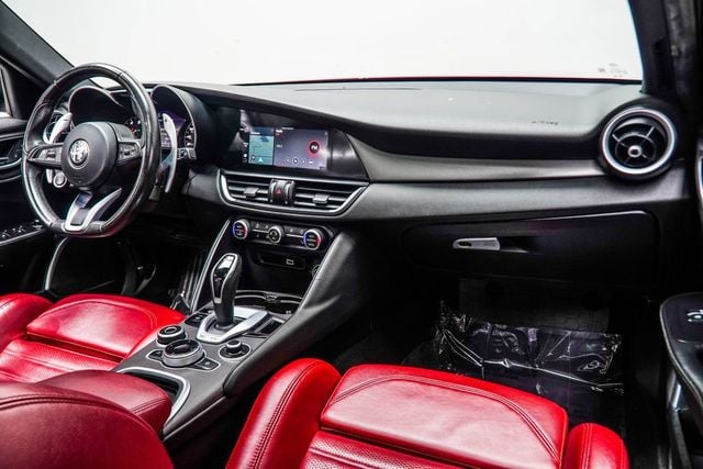 2022 Alfa Romeo Giulia Veloce - 23016408 - 24