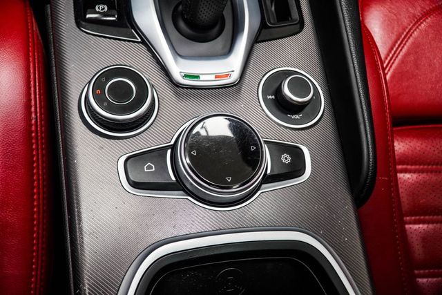 2022 Alfa Romeo Giulia Veloce - 23016408 - 26