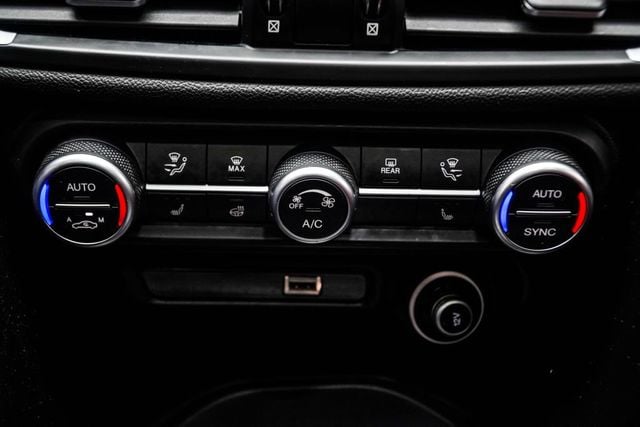2022 Alfa Romeo Giulia Veloce - 23016408 - 28