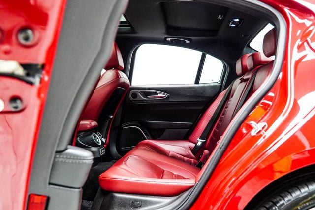 2022 Alfa Romeo Giulia Veloce - 23016408 - 44