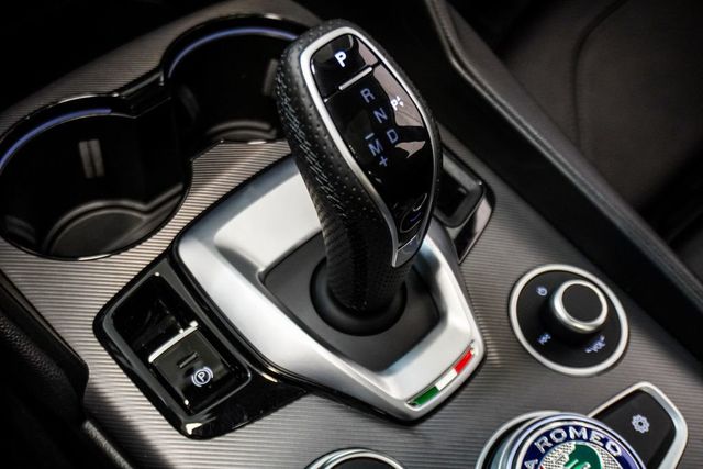 2022 Alfa Romeo Giulia Veloce - 23079778 - 28