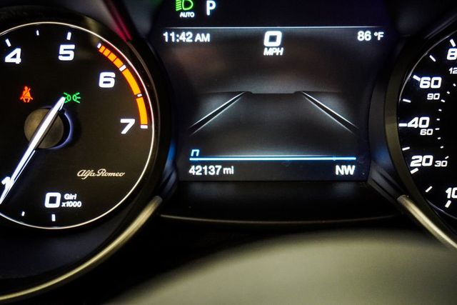 2022 Alfa Romeo Giulia Veloce - 23079778 - 34