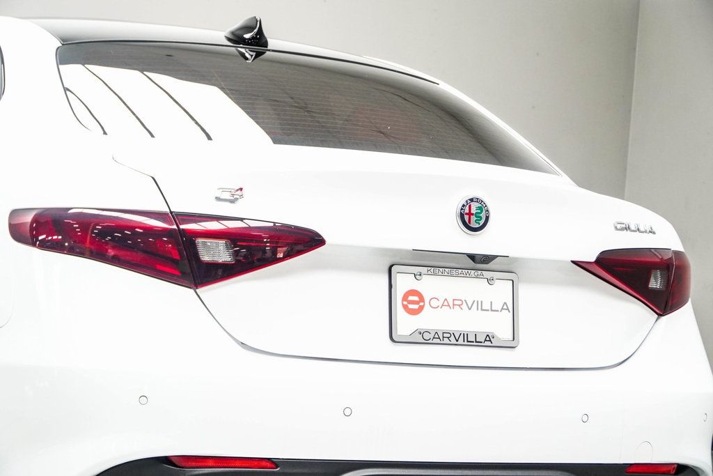 2022 Alfa Romeo Giulia Ti - VELOCE photo 14