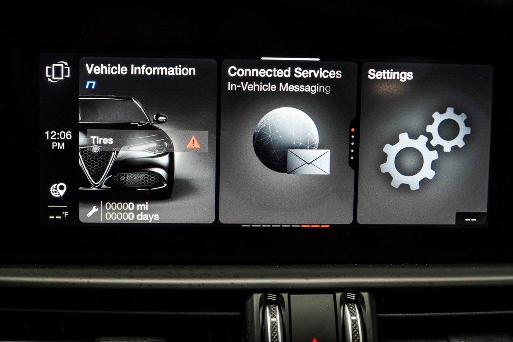 2022 Alfa Romeo Giulia Ti - VELOCE photo 28
