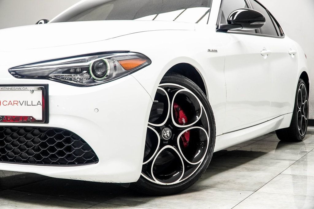 2022 Alfa Romeo Giulia Ti - VELOCE photo 6
