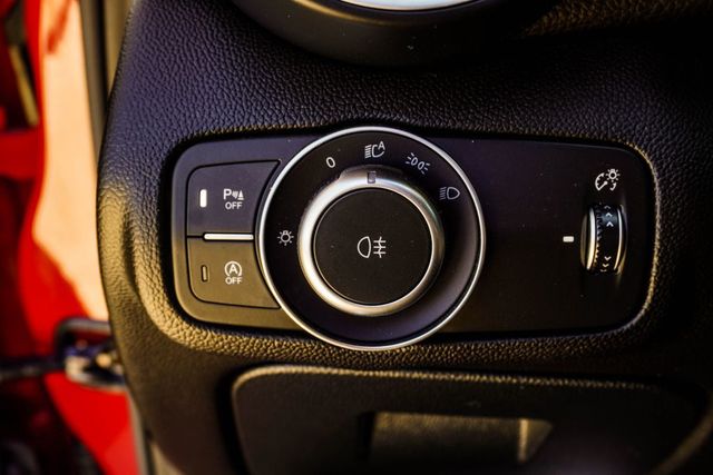 2022 Alfa Romeo Giulia Veloce - 22988339 - 30