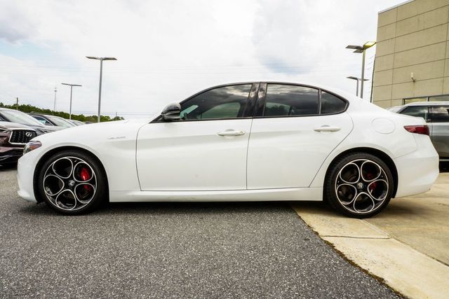 2022 Alfa Romeo Giulia Veloce - 23073560 - 9
