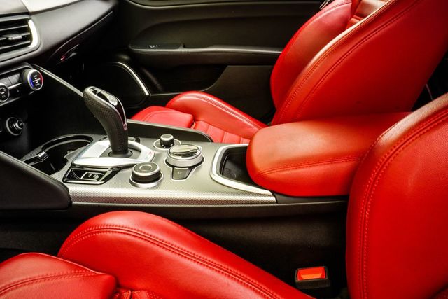 2022 Alfa Romeo Giulia Veloce - 23073560 - 20